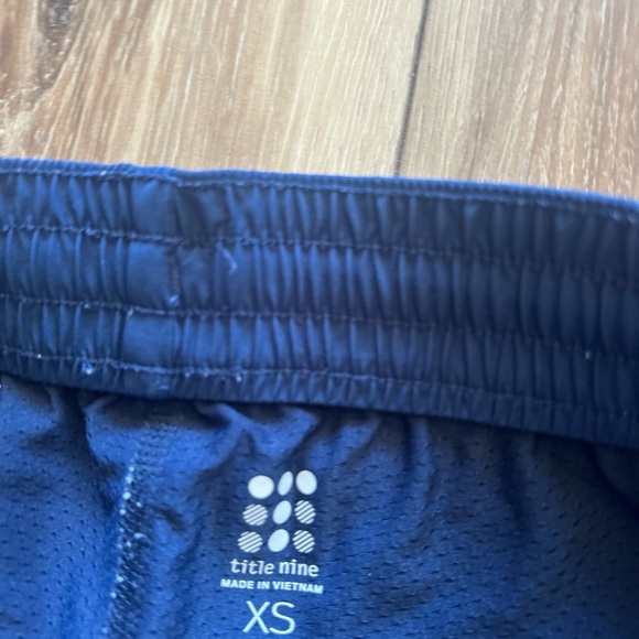 Title Nine women’s quick drying hiking Skort size XS - Picture 4 of 6